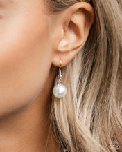 Load image into Gallery viewer, Crystal Class - White #P2157