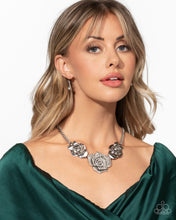 Load image into Gallery viewer, Bouquet Beacon - White #LOP621