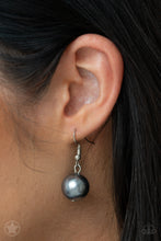 Load image into Gallery viewer, All The Trimmings - Black #BB4013