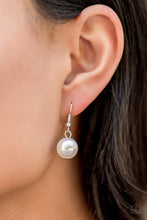 Load image into Gallery viewer, Empire State Empress