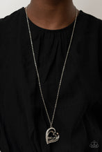 Load image into Gallery viewer, A Mothers Heart - White #MD27