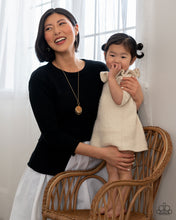 Load image into Gallery viewer, Flowers for Mama - Gold #MD019