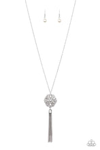 Load image into Gallery viewer, FINE FLORALS - WHITE #P2138