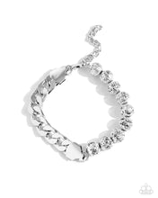 Load image into Gallery viewer, Foiled Feature - Silver #B841
