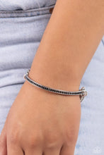 Load image into Gallery viewer, Thrilling Texture - Black #B870
