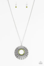 Load image into Gallery viewer, Chicly Centered - Green #N7199
