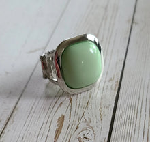 Load image into Gallery viewer, POP-ularity Contest - Green Ring #R894
