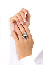 Load image into Gallery viewer, Solstice Scene - Brown #R925
