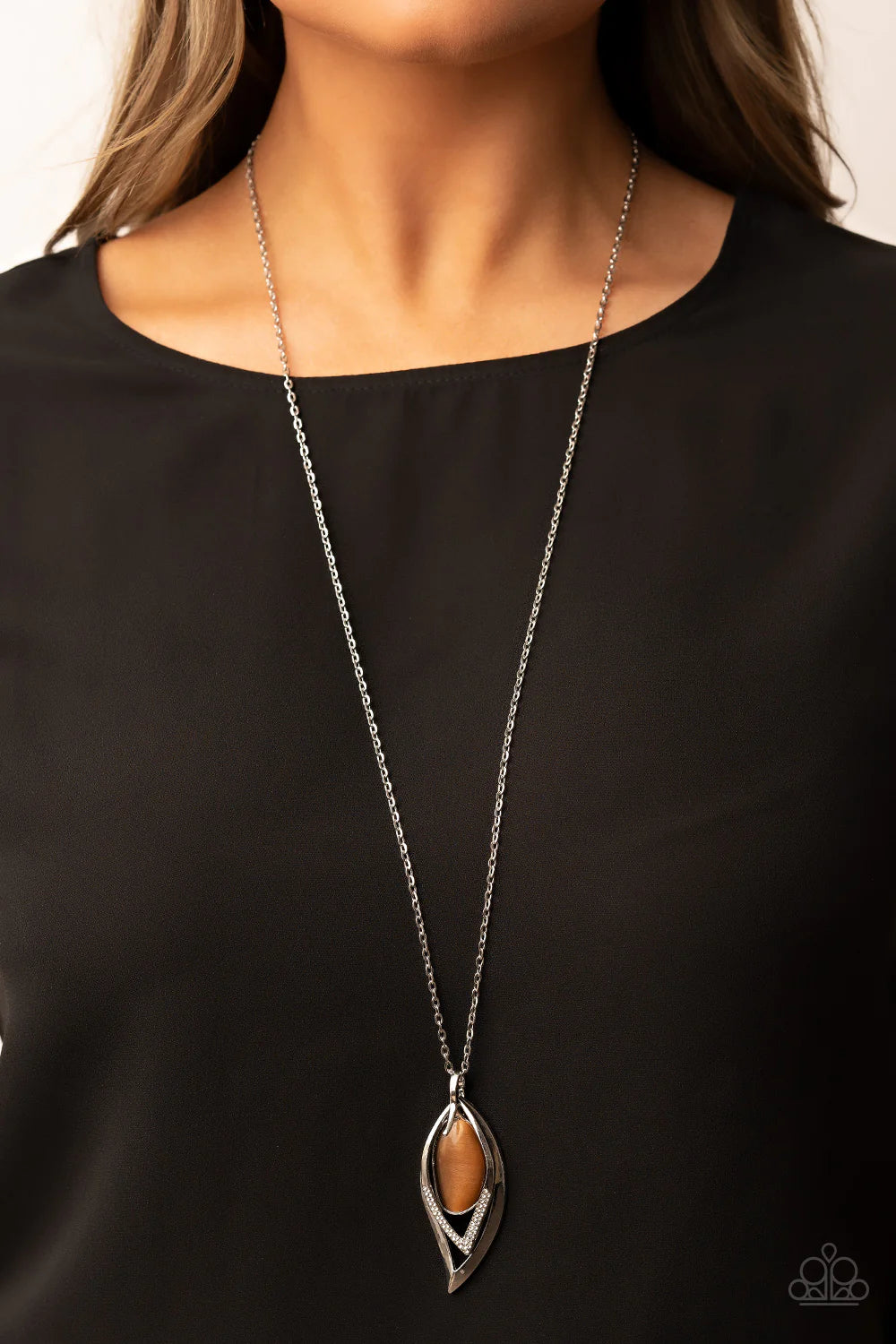 Magical Meadow - Brown #N7437