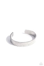 Load image into Gallery viewer, Thunder Trek - Silver #M1202
