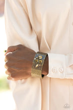 Load image into Gallery viewer, Flickering Fortune - Brass Bracelet #2PS1019
