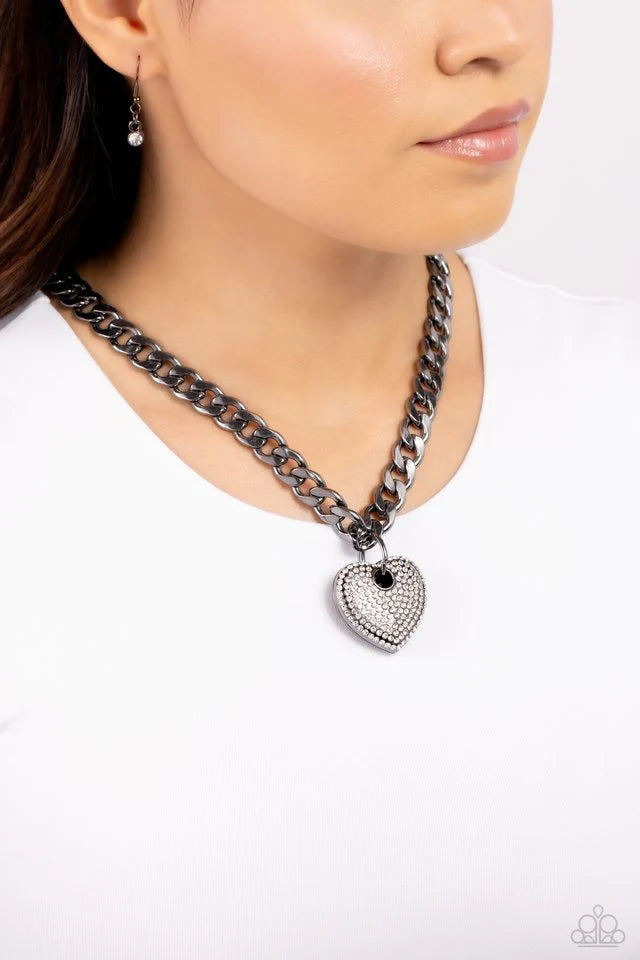 Ardent Affection - Black #V352