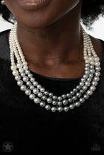 Load image into Gallery viewer, Lady In Waiting #BB4057
