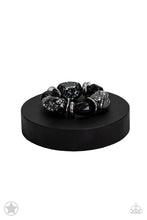 Load image into Gallery viewer, Glaze of Glory - Black #BB4012
