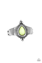 Load image into Gallery viewer, Mineral Minimalist - Green #R719
