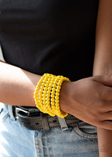 Load image into Gallery viewer, Diving in Maldives - Yellow #W917
