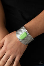 Load image into Gallery viewer, Poshly Pharaoh - Green #B832
