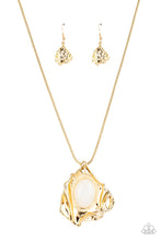 Load image into Gallery viewer, Amazon Amulet - Gold #N7275
