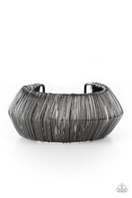 Load image into Gallery viewer, Wild About Wire - Black #B798
