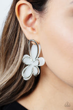 Load image into Gallery viewer, Glimmering Gardens - White #A5102
