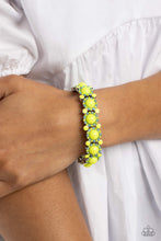 Load image into Gallery viewer, Pop Art Party - Green #B674
