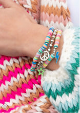 Load image into Gallery viewer, Far Out Fashion - multi
