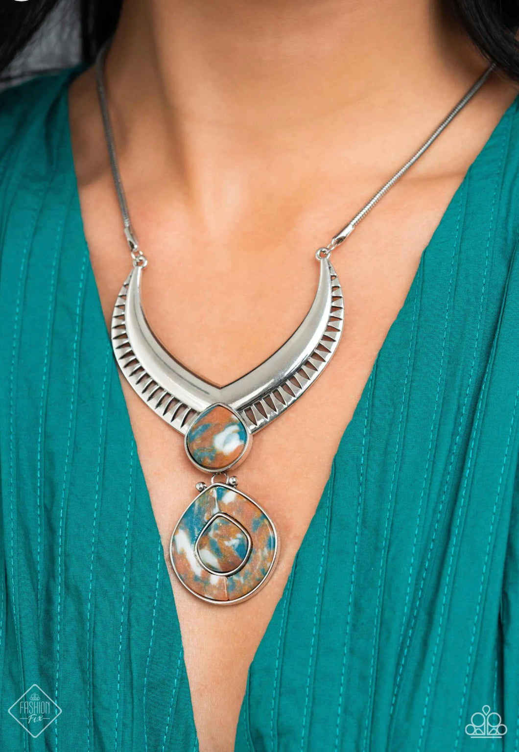 I CLAN See Clearly Now - brown - Paparazzi necklace
